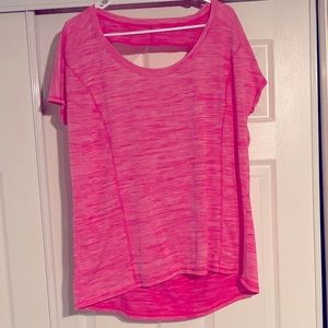 Women’s workout shirt